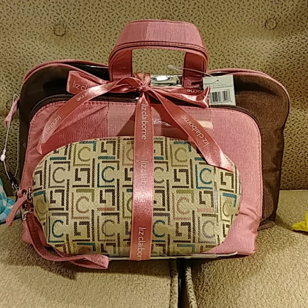 Liz Claiborne make-up set